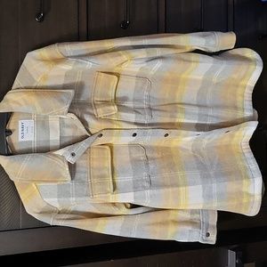 Button-down Yellow Shacket Coat